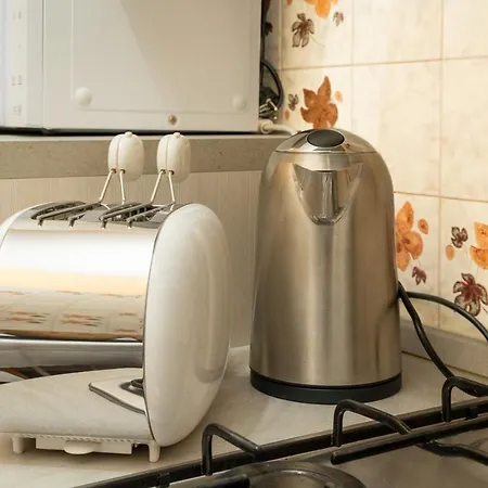 Trilocale Con Parcheggio Privato Apartment Milan